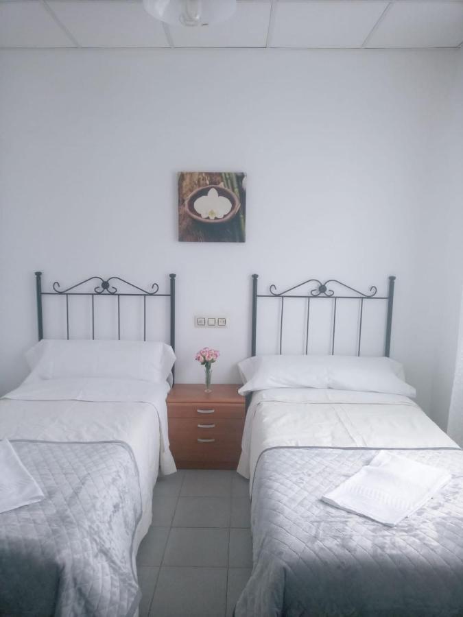 Hostal San Cristobal - Pontedeume Экстерьер фото