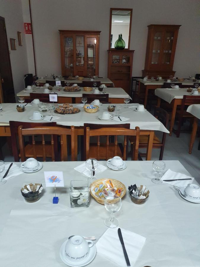Hostal San Cristobal - Pontedeume Экстерьер фото