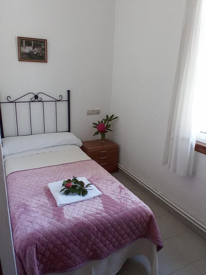 Hostal San Cristobal - Pontedeume Экстерьер фото