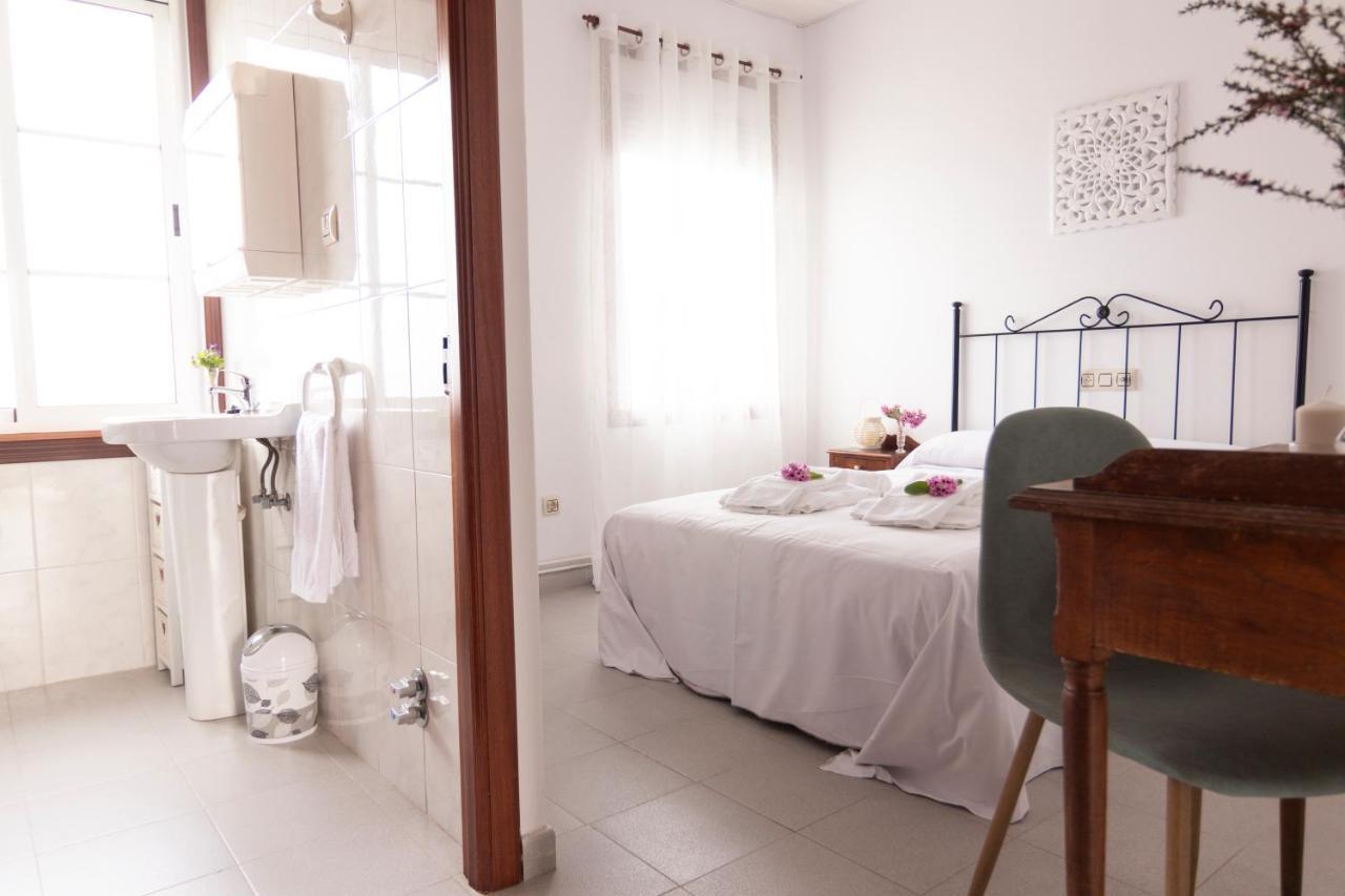 Hostal San Cristobal - Pontedeume Экстерьер фото